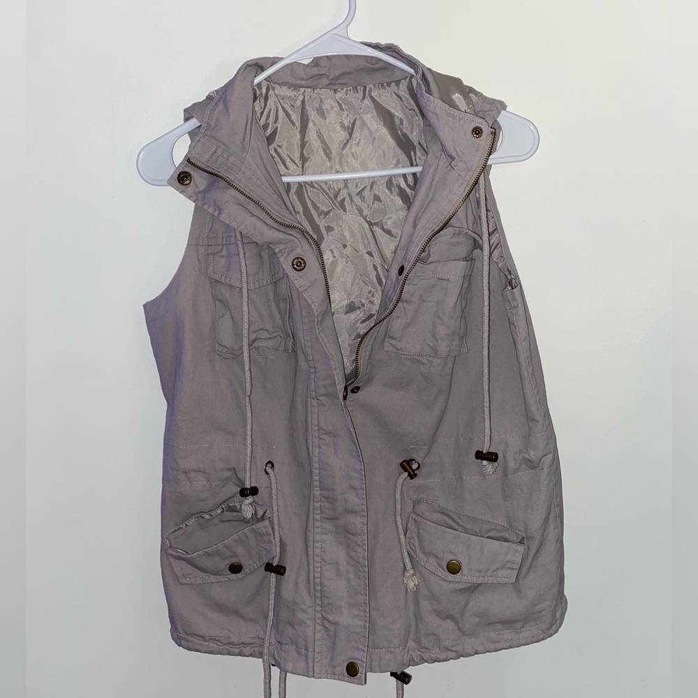Juniors Pink Utility Vest